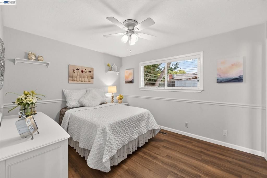Image 22 of property listing at 4634 Klamath Ct, Pleasanton, CA 94566