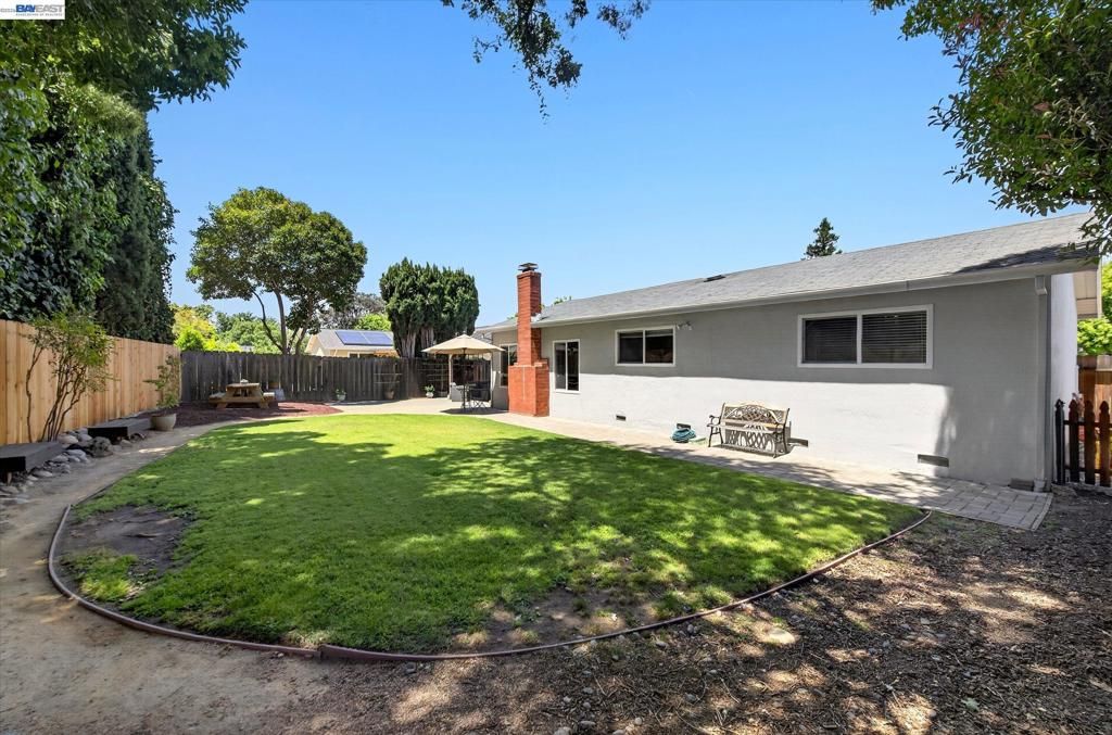Image 30 of property listing at 4634 Klamath Ct, Pleasanton, CA 94566