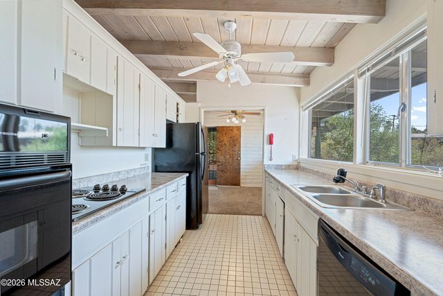 6449 E Paseo San Ciro, Tucson, AZ 85710