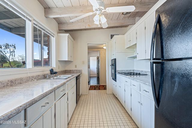 6449 E Paseo San Ciro, Tucson, AZ 85710