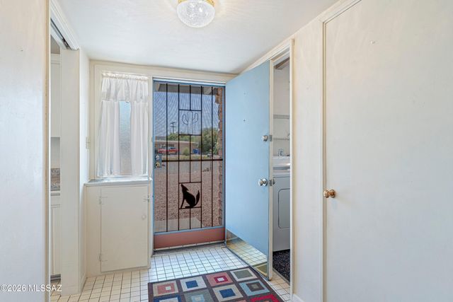 6449 E Paseo San Ciro, Tucson, AZ 85710