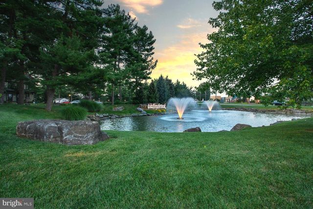 333 VALLEYBROOK DR, Lancaster, PA 17601