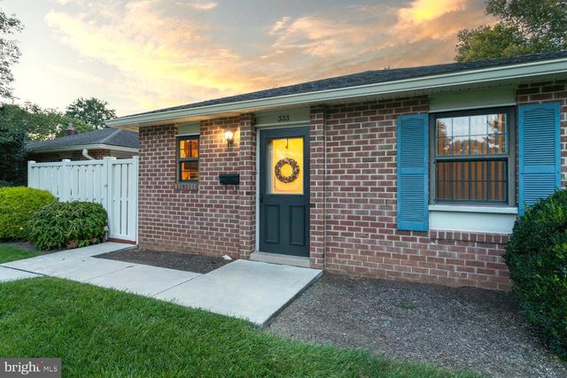 333 VALLEYBROOK DR, Lancaster, PA 17601