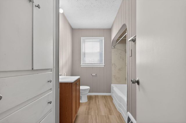 1568 Oakwood Avenue, Columbus, OH 43207