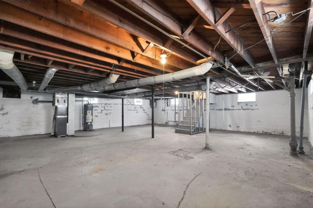 1568 Oakwood Avenue, Columbus, OH 43207