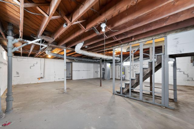 1568 Oakwood Avenue, Columbus, OH 43207