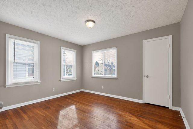 1568 Oakwood Avenue, Columbus, OH 43207