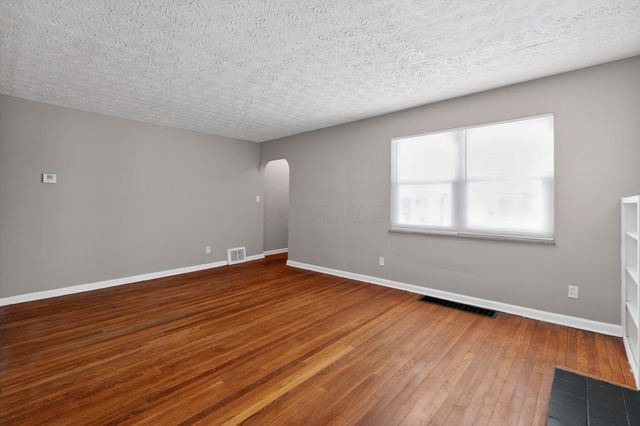 1568 Oakwood Avenue, Columbus, OH 43207