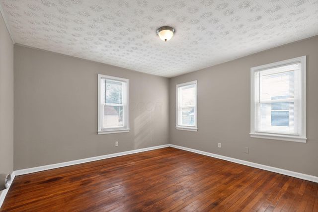 1568 Oakwood Avenue, Columbus, OH 43207