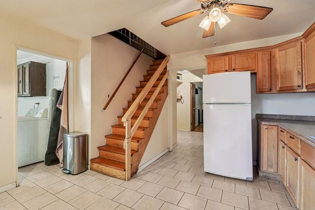 1532 N 39th Avenue, Stone Park, IL 60165