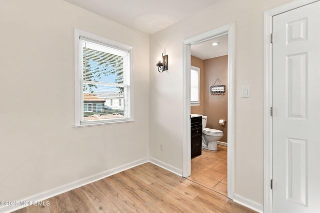 48 Bay Shore Drive, Toms River, NJ 08753
