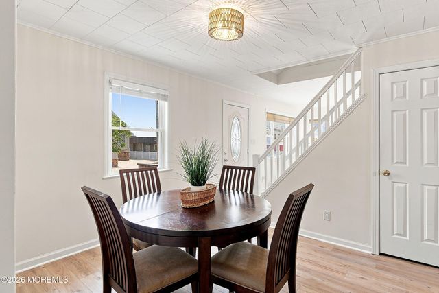 48 Bay Shore Drive, Toms River, NJ 08753