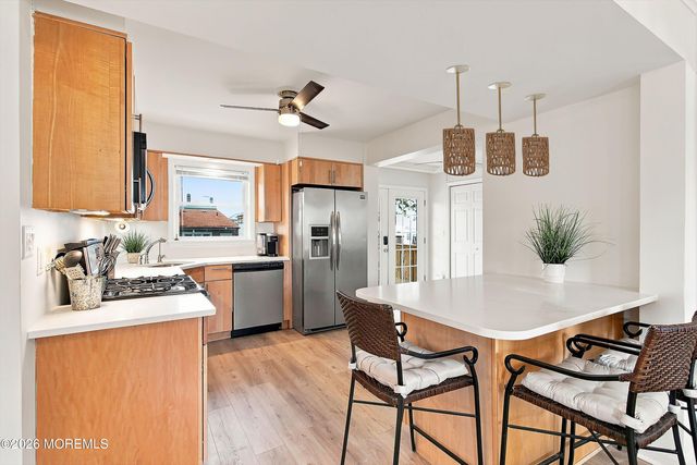 48 Bay Shore Drive, Toms River, NJ 08753