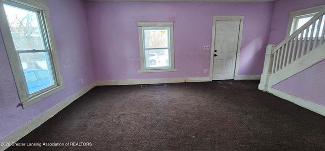 1441 Knollwood Avenue, Lansing, MI 48906