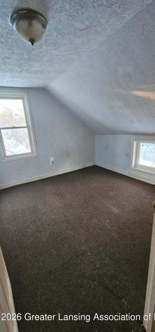 1441 Knollwood Avenue, Lansing, MI 48906