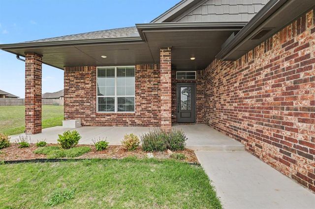 12812 NW 141st Circle, Yukon, OK 73099