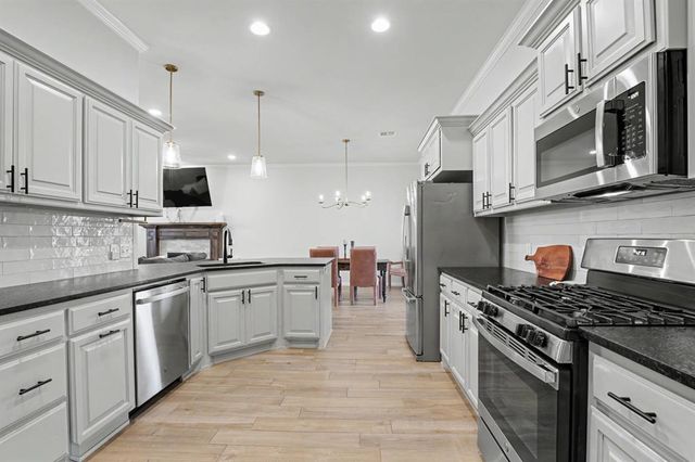 12812 NW 141st Circle, Yukon, OK 73099