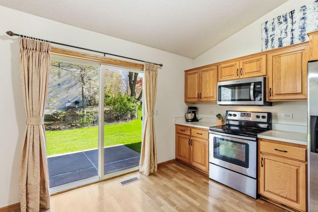 3520 Dakota Avenue, Woodbury, MN 55125