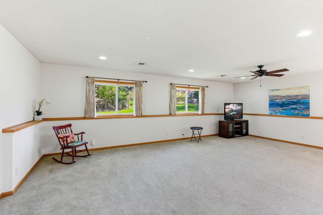 3520 Dakota Avenue, Woodbury, MN 55125