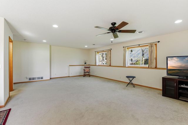 3520 Dakota Avenue, Woodbury, MN 55125