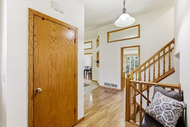 3520 Dakota Avenue, Woodbury, MN 55125