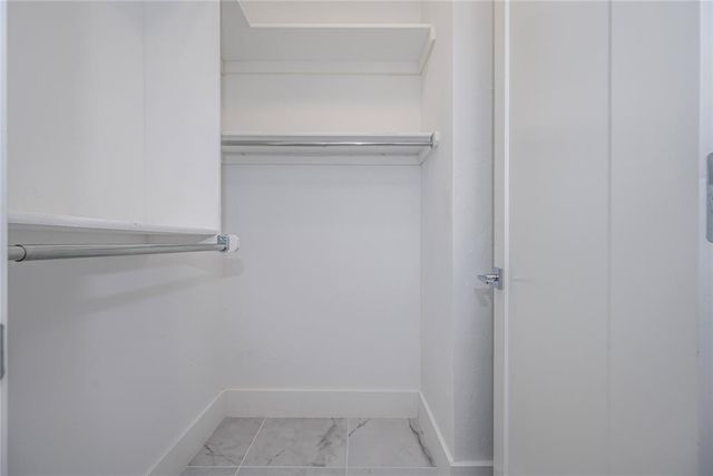 15400 Kestral Park Court, Edmond, OK 73013