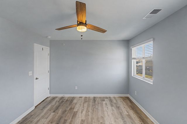 112 Victory Cir, Ashland City, TN 37015