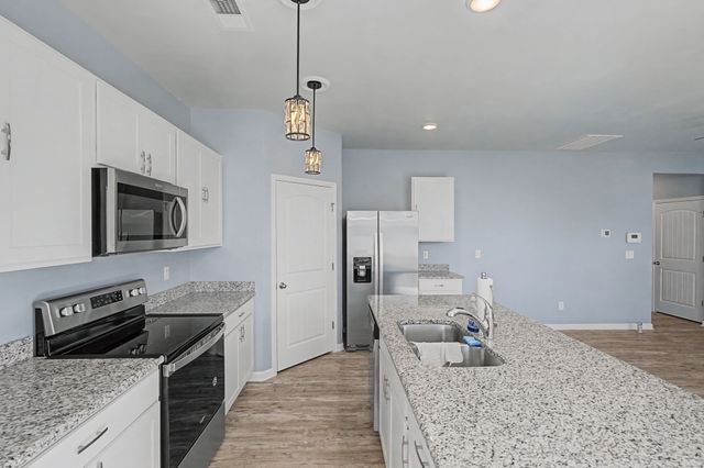 112 Victory Cir, Ashland City, TN 37015