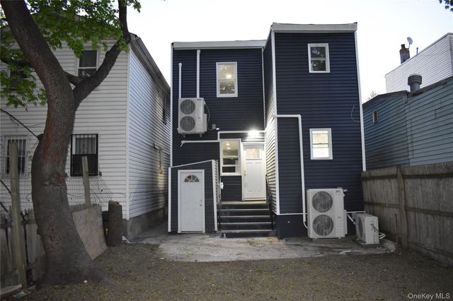 108-46 153rd Street 1FL, Jamaica, NY 11433