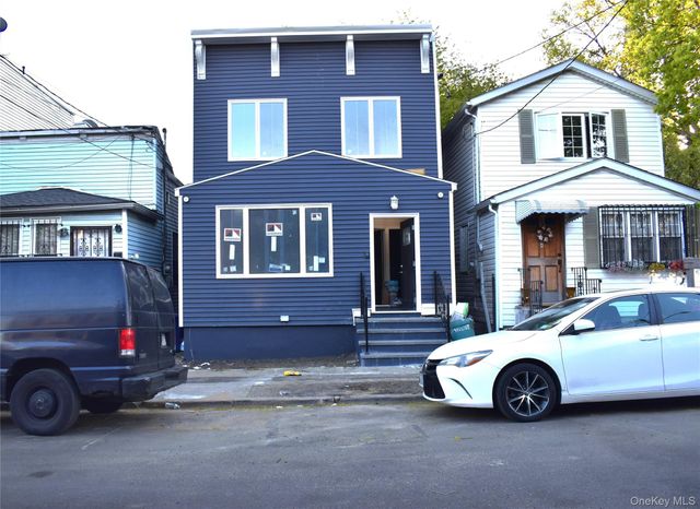 108-46 153rd Street 1FL, Jamaica, NY 11433
