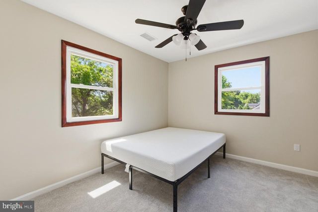 3704 42ND AVE, Brentwood, MD 20722