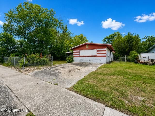 5746 TEMPEST Street, Jacksonville, FL 32244