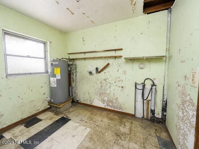 5746 TEMPEST Street, Jacksonville, FL 32244