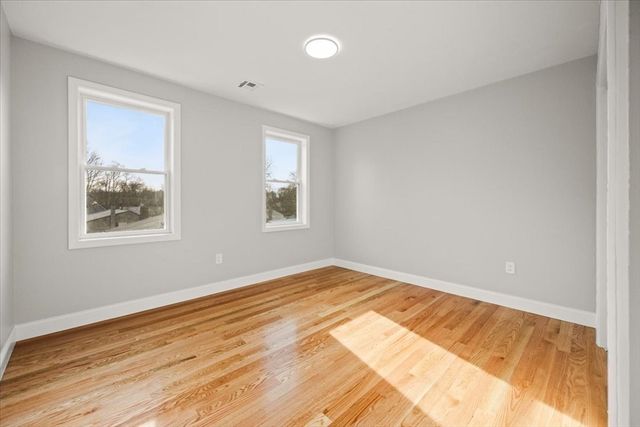 34 Oakland St, Brockton, MA 02302