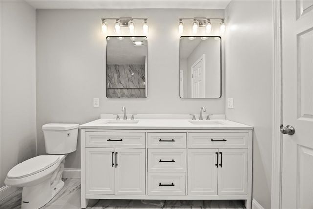 34 Oakland St, Brockton, MA 02302