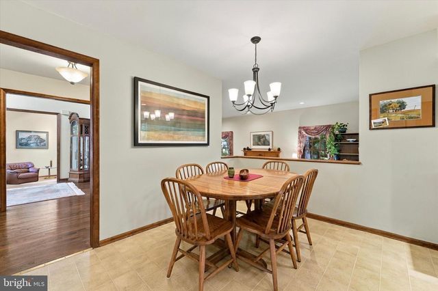 3 BRYNWOOD LN, Newtown, PA 18940