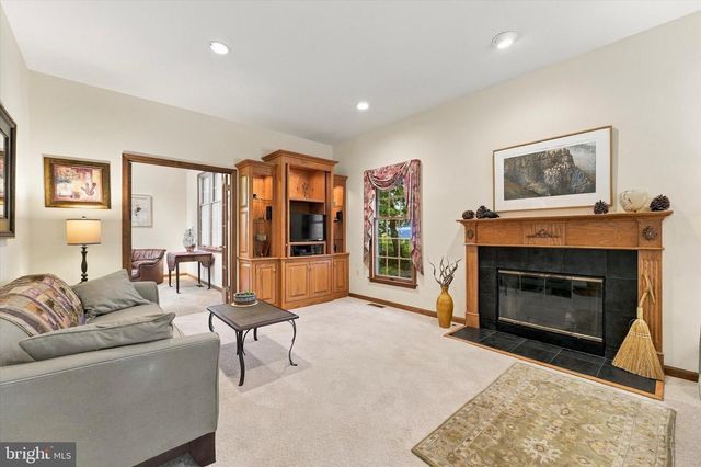 3 BRYNWOOD LN, Newtown, PA 18940