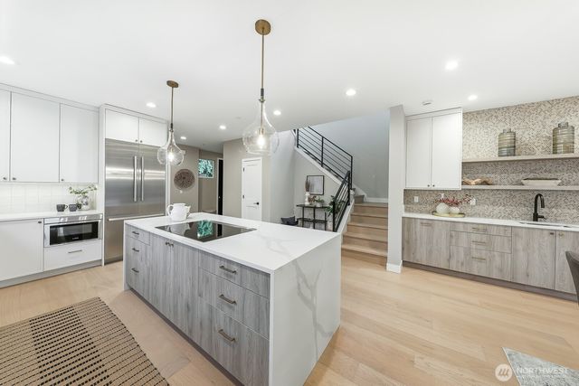 11217 NE 95th Street, Kirkland, WA 98033