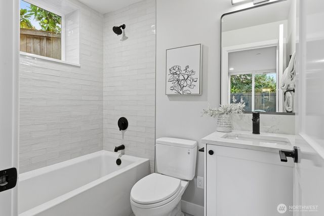 11217 NE 95th Street, Kirkland, WA 98033