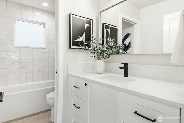 11217 NE 95th Street, Kirkland, WA 98033