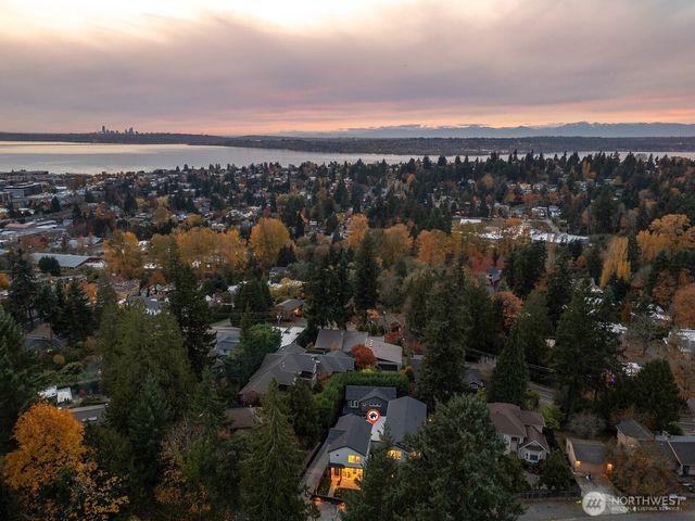 11217 NE 95th Street, Kirkland, WA 98033