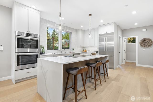 11217 NE 95th Street, Kirkland, WA 98033