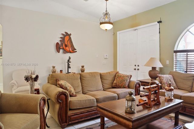 27800 SW 159th Ave, Homestead, FL 33031