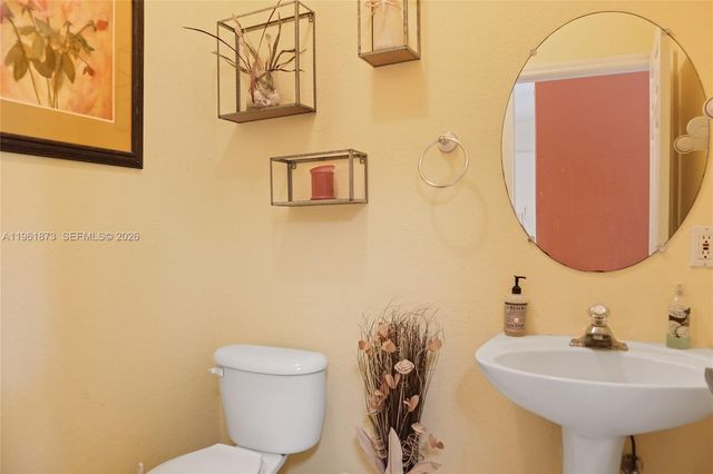 27800 SW 159th Ave, Homestead, FL 33031