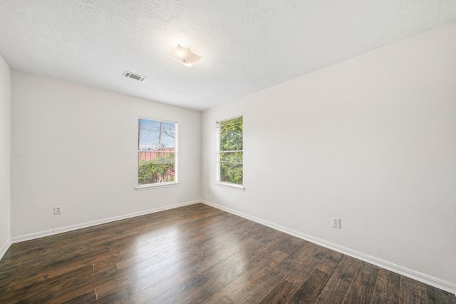 4623 Summer Lakes, Sugar Land, TX 77479