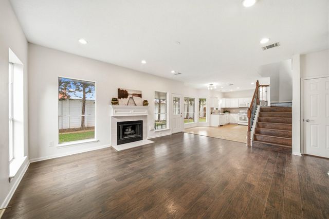 4623 Summer Lakes, Sugar Land, TX 77479