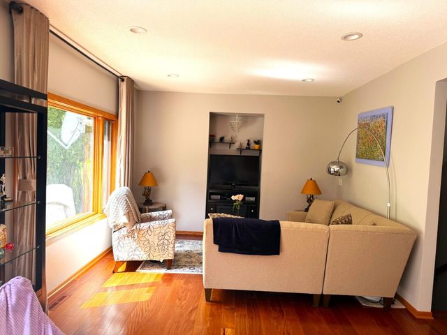 3018 Mayowood Common Circle SW, Rochester, MN 55902