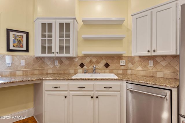 557 Esplanade Drive, Lafayette, LA 70508