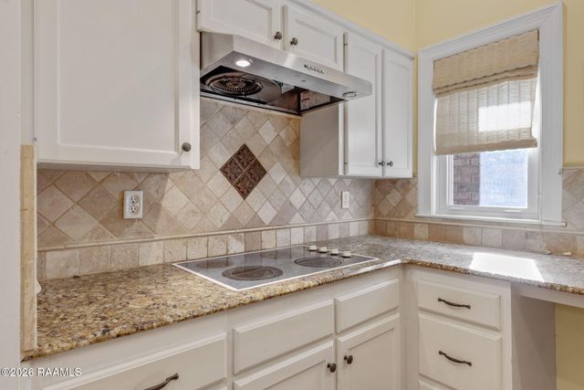 557 Esplanade Drive, Lafayette, LA 70508