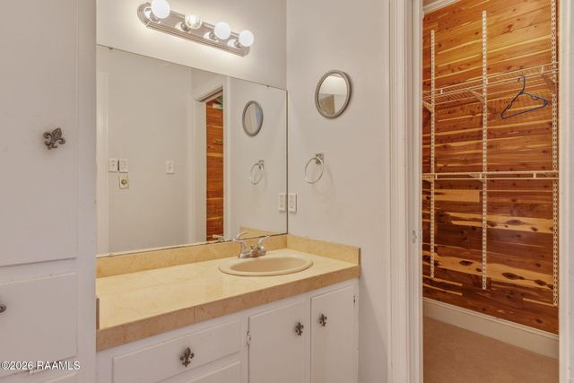 557 Esplanade Drive, Lafayette, LA 70508